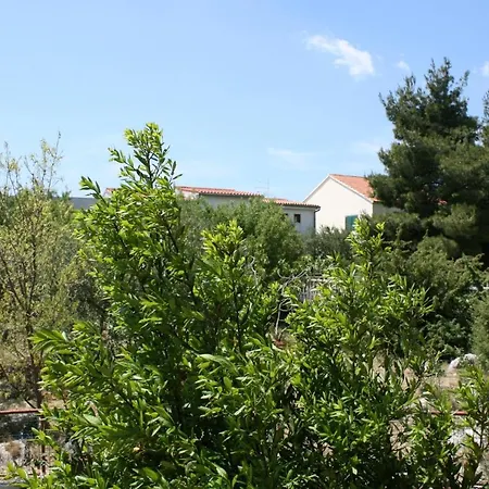 Apartment With A Parking Space Tribunj, Vodice - 6247 Tribalj