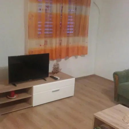 With A Parking Space Tribunj, Vodice - 6247 Apartment Tribalj
